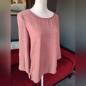 Sweet Rain blouse Size Small Pink w/ blue triangles